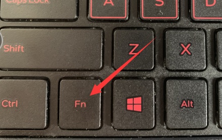 Win10电脑键盘变成快捷键怎么办?