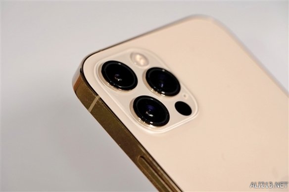 印度疫情已影响当地制造业 造成iPhone 12产能下降50%