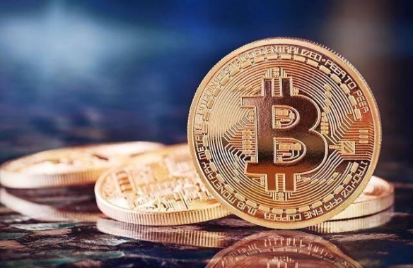 比特币已跌破48000美元 爆仓金额超过200亿人民币！