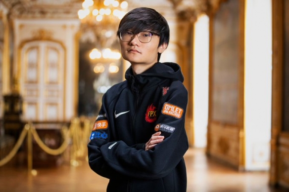 S9：FPX.Tian获得全球总决赛FMVP！LPL的一片天！