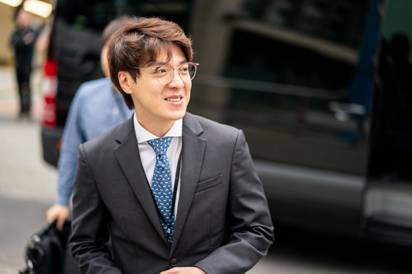 S9：SKT监督kkOma：选手是人而不是机器 存在弱点