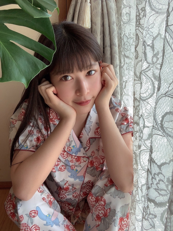 夏日性感！纯白美少女染野有来：换装之后展现“胸猛”