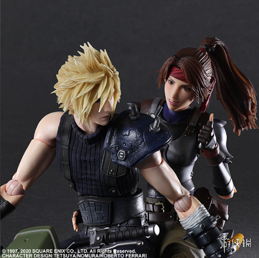 《FF7：重制版》杰西新手办完美再现骑摩托名场面！