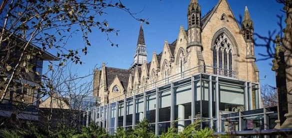 2022QS世界大学榜单公布：北大首次进入TOP20名校！