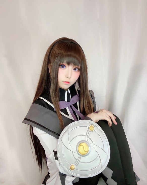 一眼就让你怦然心动的美少女！11区Coserにゃあ图赏