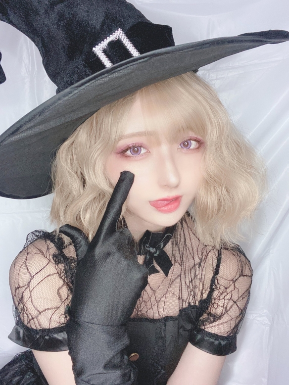 身材颜值全都在线！11区美少女Coser笠木美图赏