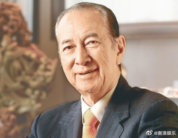 “赌王”何鸿燊正式下葬 距离去世已经过去一年