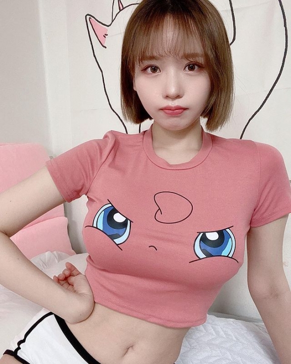 无法一手掌握的核弹级头灯！南韩DJ“Mochi”太汹涌！