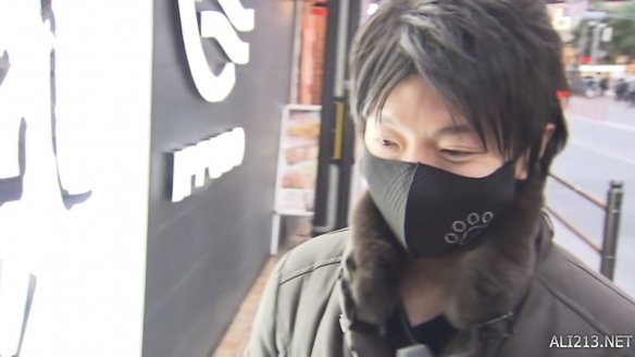 日本39岁男子脚踏35船行骗 受害者组建“妇联”控告