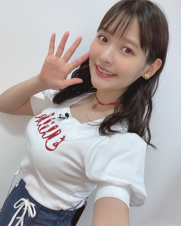 蓝色女仆装和白丝！美女声优“政委”上坂堇 美照赏