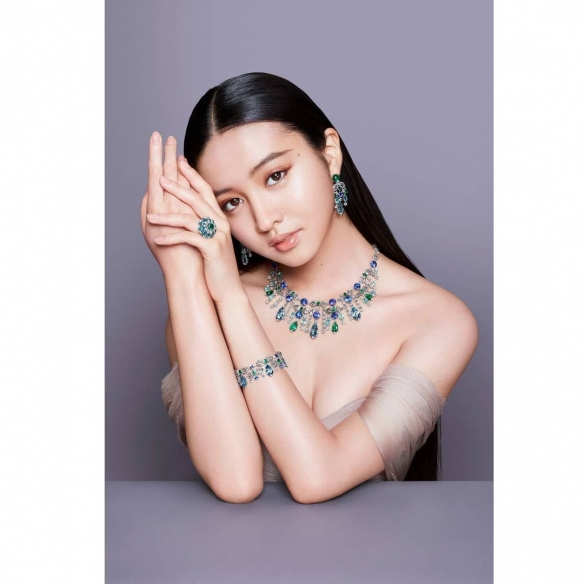 木村拓哉 小女儿“木村光希”18岁小露性感 展现身材