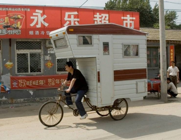 小姐姐变异了还是要把衣服穿上 囧图 我直呼好家伙