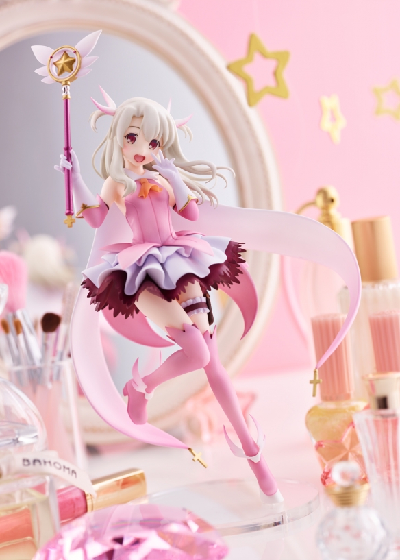 《魔法少女伊莉雅》伊莉雅手办赏 绝对领域超吸睛！
