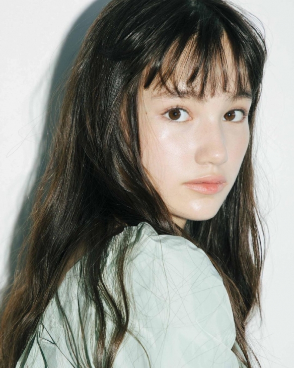仙女萝莉！新垣结衣的师妹 11岁混血模特山口来乐