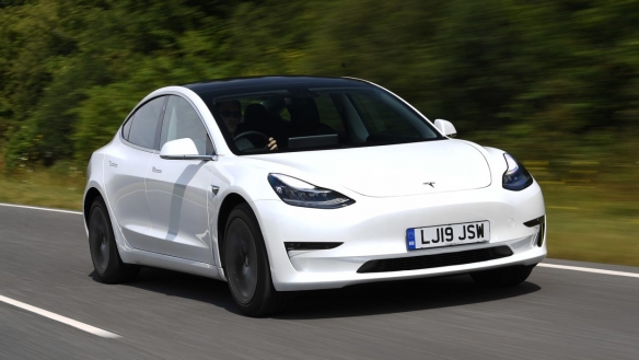 特斯拉Model 3方向盘加热功能将上线！但需付费解锁