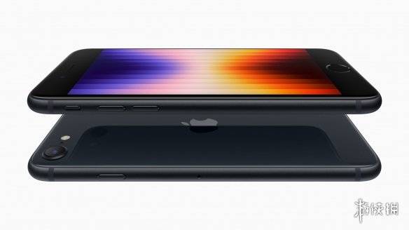 第三代iPhoneSE性能测试 满血A15玩《原神》平均54帧