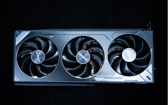 技嘉魔鹰RTX 3090Ti 迎战《幽灵线：东京》8K光追！