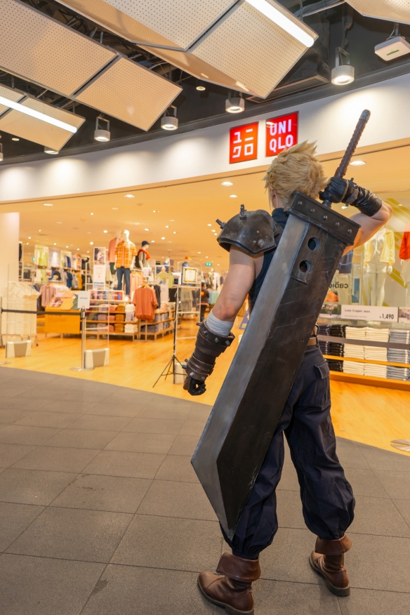 优衣库不会选衣服？克劳德教你挑选《最终幻想》联名款