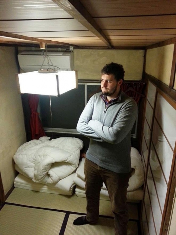 欧美人在日本旅游遭遇的尴尬瞬间：栓Q！真的会谢