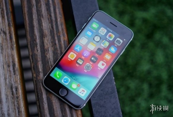 越升级越卡！苹果承认iPhone旧机型性能变卡顿是故意的
