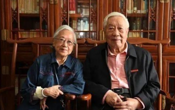 认为赔偿费过高？知网上诉被法院驳回！再贵也得赔！