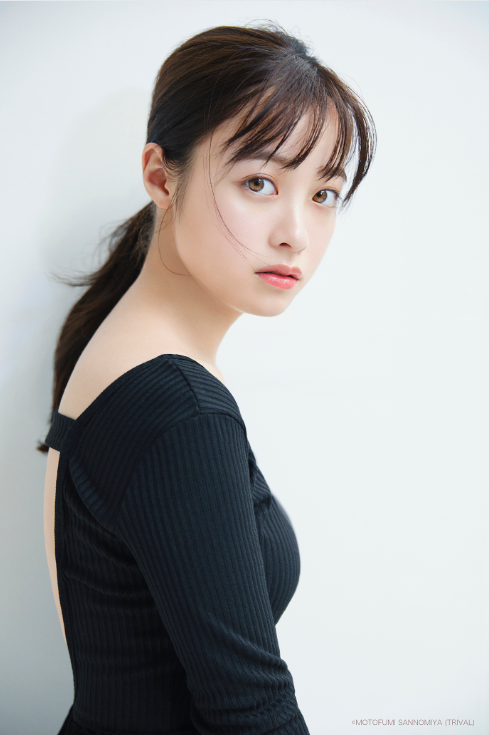 桥本环奈感染新冠！喉咙出现不适 无法发声说话