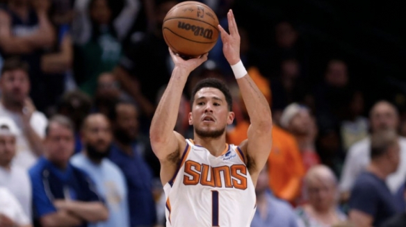德文布克2.14亿续约太阳队！将登NBA 2K23封面人物