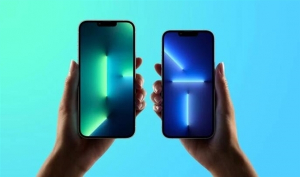 爆料iPhone 14 Plus受面板供应链影响生产进度落后
