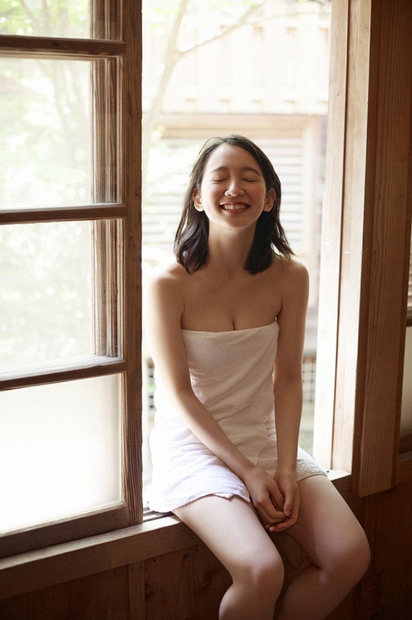 集清纯妖艳性感于一身！岛国妹子吉冈里帆美图集！