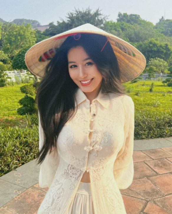 越南正妹Ngoc Tran长大了！一年比一年更美艳动人！