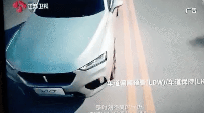 老公跟男的外遇还凶老婆 动图 杰尼龟居然不会游泳